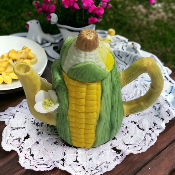 Miniature Ceramic Tea Pots Fruit/Vegetable & Flower With Removable Lid 4pcs Set - Picture 11 of 16